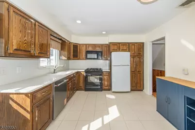 633 Plainfield Ave, Berkeley Heights Township, NJ 07922 - Photo 12