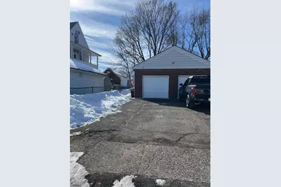 51 Rosengren Ave #2, Totowa, NJ 07512 - Photo 2