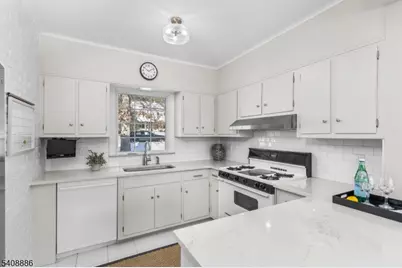 195 Hillside Ave, Chatham, NJ 07928 - Photo 8