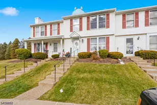 35 Liberty Ln, Franklin, NJ 07416 - Photo 2