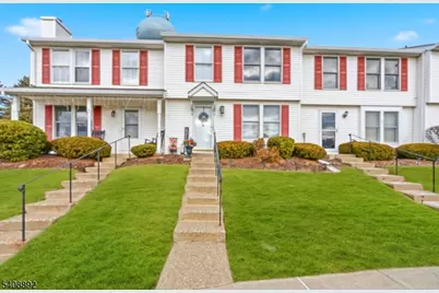 35 Liberty Ln, Franklin, NJ 07416 - Photo 4