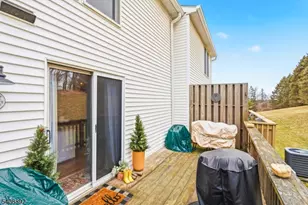 35 Liberty Ln, Franklin, NJ 07416 - Photo 6