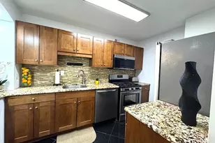 1203 River Rd, Edgewater, NJ 07020 - Photo 6