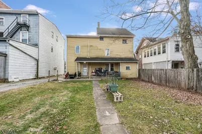 239 Water St, Belvidere, NJ 07823 - Photo 26