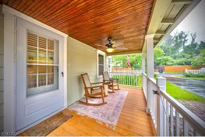 328 John St, Bound Brook, NJ 08805 - Photo 2