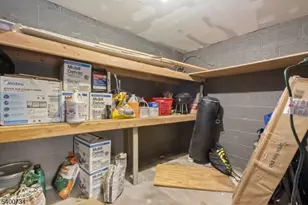 541 Green Pond Rd, Rockaway Township, NJ 07866 - Photo 32