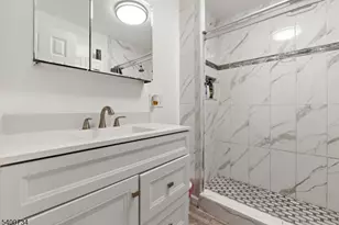 541 Green Pond Rd, Rockaway Township, NJ 07866 - Photo 18