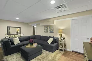 16 Tall Oaks Ln, Mount Olive, NJ 07828 - Photo 20