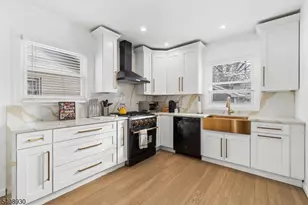 148 Freeman Ave, East Orange, NJ 07018 - Photo 14