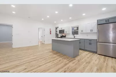 168 N Main St, Paterson, NJ 07522 - Photo 4