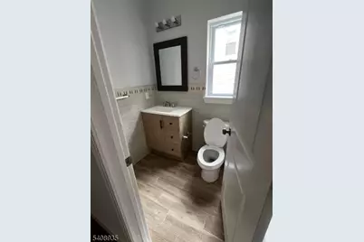 570 S 12th St #1, Newark, NJ 07103 - Photo 10