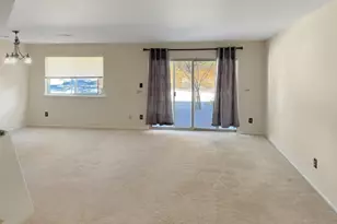 172 Drake Ln, Roxbury Township, NJ 07852 - Photo 6