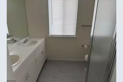 172 Drake Ln #1, Roxbury Township, NJ 07852 - Photo 10