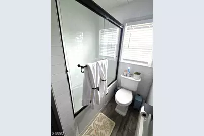 2620 Eleanor Ter, Union Township, NJ 07083 - Photo 20