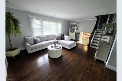 2620 Eleanor Ter, Union Township, NJ 07083 - Photo 6