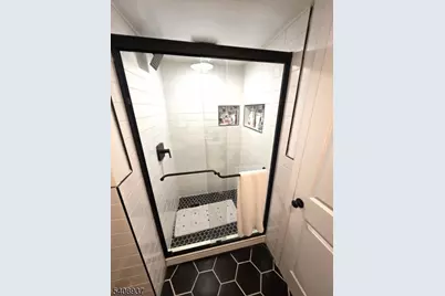 2620 Eleanor Ter, Union Township, NJ 07083 - Photo 22