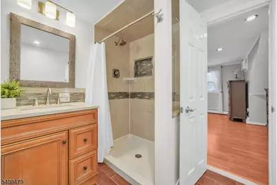 22 Woodlot Rd, Wayne, NJ 07470 - Photo 22