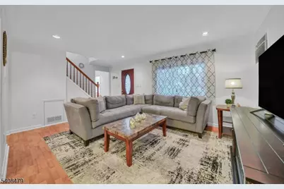 22 Woodlot Rd, Wayne, NJ 07470 - Photo 6