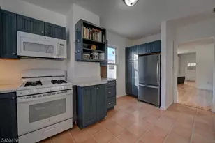 13 Orchard St, Bloomingdale, NJ 07403 - Photo 6