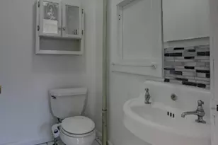 13 Orchard St, Bloomingdale, NJ 07403 - Photo 10