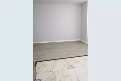 48 Oak Ave, Irvington, NJ 07111 - Photo 4