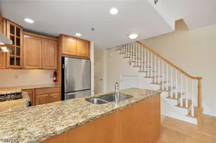 453 A Springfield Ave, Berkeley Heights Township, NJ 07922 - Photo 6