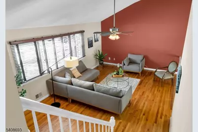 95 Fawnridge Dr, Washington Township, NJ 07853 - Photo 22