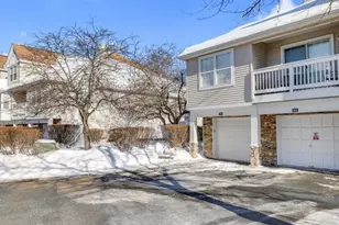 39 Loch Ln, Roxbury Township, NJ 07852 - Photo 2