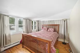 8 Wendy Way, Greenwood Lake, NY 10925 - Photo 20