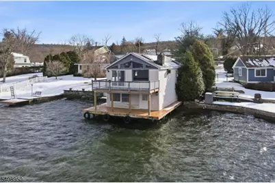 8 Wendy Way, Greenwood Lake, NY 10925 - Photo 34