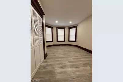 811 S13th #1, Newark, NJ 07108 - Photo 4