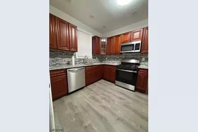 811 S13th #1, Newark, NJ 07108 - Photo 2