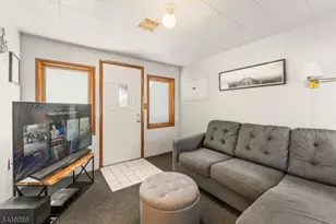 60 White Oak Rd, Parsippany, NJ 07054 - Photo 14