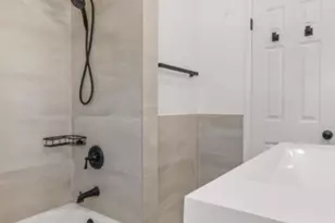 2273 Balmoral Ave, Union Township, NJ 07083 - Photo 10