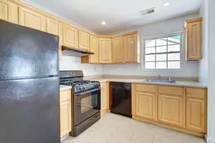 91 William St, East Orange, NJ 07017 - Photo 6