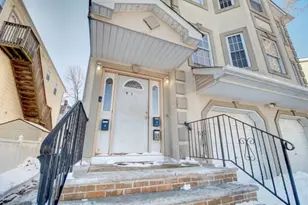 91 William St, East Orange, NJ 07017 - Photo 2