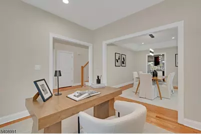 2 Maddie Ct, Woodbridge Township, NJ 07067 - Photo 6