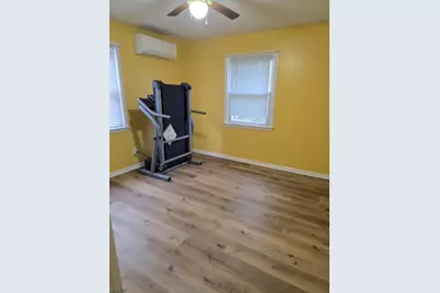 8 Andrew St, Green Brook Township, NJ 08812 - Photo 10