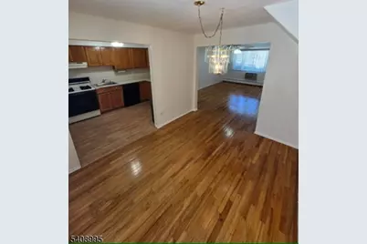 45 Manchester Ct, Wayne, NJ 07470 - Photo 4