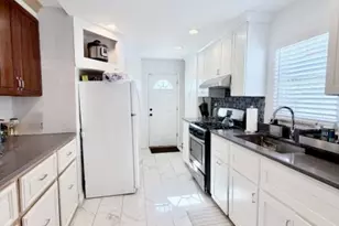 40 Stuyvesant Rd, Teaneck Township, NJ 07666 - Photo 2