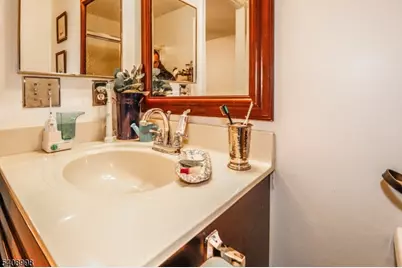 62 Haverhill Pl, Franklin Township, NJ 08873 - Photo 24