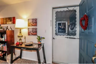 62 Haverhill Pl, Franklin Township, NJ 08873 - Photo 4