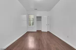 54 3rd St, Newark, NJ 07107 - Photo 6