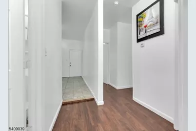 54 3rd St #3, Newark, NJ 07107 - Photo 8