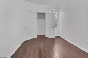 54 3rd St, Newark, NJ 07107 - Photo 4