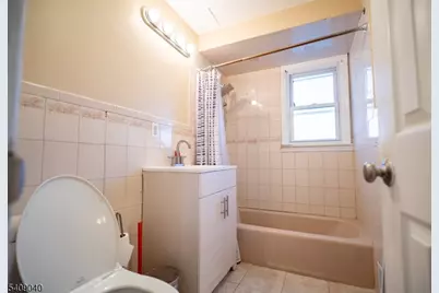 832 E Henry St #1, Linden, NJ 07036 - Photo 10