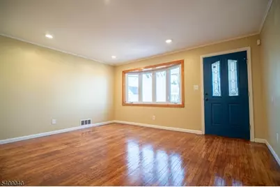 832 E Henry St #1, Linden, NJ 07036 - Photo 2