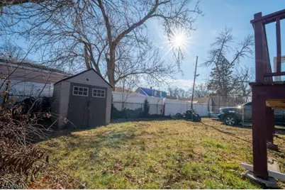 832 E Henry St #1, Linden, NJ 07036 - Photo 14