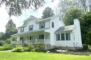 18 Harborside Dr, Vernon Twp., NJ 07461 - Photo 2