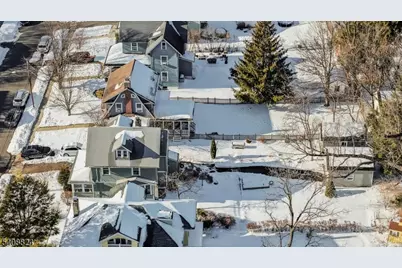 4 Sylvester St, Cranford Township, NJ 07016 - Photo 42